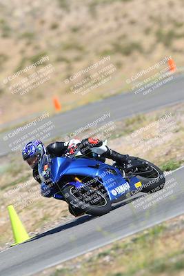 media/Oct-14-2023-TrackXperience (Sat) [[0517685739]]/Level 3/session 2 turn 4 RED FLAG/